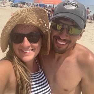 Meet your Posher, Alicia